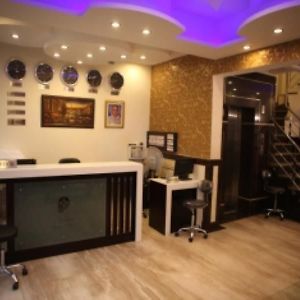 Hotel Pahwa International